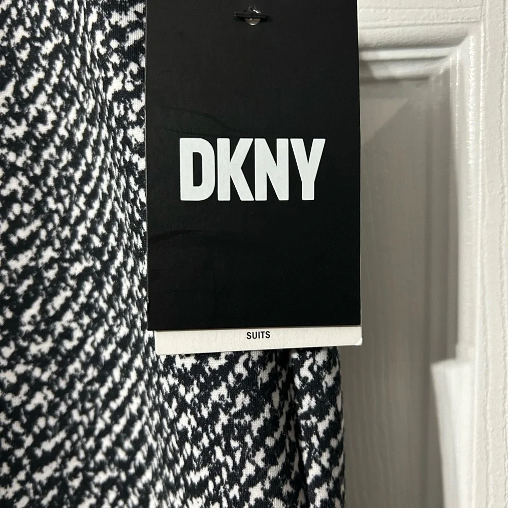 DKNY Black and White Patterned Trousers - Picture 5 of 6
